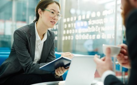 เทคนิคการเขียน AI ChatGPT Prompts กลยุทธ์การสร้างบริการให้คำแนะนำด้านการเงินส่วนบุคคลออนไลน์