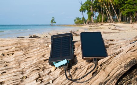 คำสั่ง AI ChatGPT Prompts พัฒนาผลิตภัณฑ์ชาร์จโทรศัพท์พลังงานแสงอาทิตย์สำหรับการใช้ในกรณีฉุกเฉิน