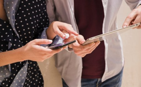 วิธีการเขียน AI ChatGPT Prompts พัฒนาบริการเชื่อมโยงผู้วางแผนงานกับผู้ขายท้องถิ่นสำหรับแอปมือถือ