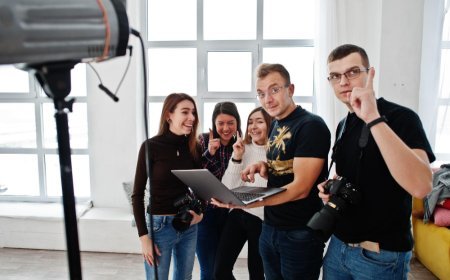 เทคนิคการเขียน AI ChatGPT Prompts สร้างสคริปต์วิดีโอความสำเร็จของพนักงานที่มีส่วนร่วมอย่างมากต่อความพยายามทางการตลาด