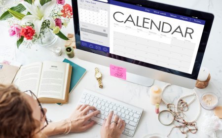 ตัวอย่าง AI ChatGPT Prompts สร้างปฏิทินเนื้อหาโซเชียลมีเดีย: โชว์ความสำเร็จและความมุ่งมั่นของทีมการตลาดในการโปรโมต สินค้า/บริการ