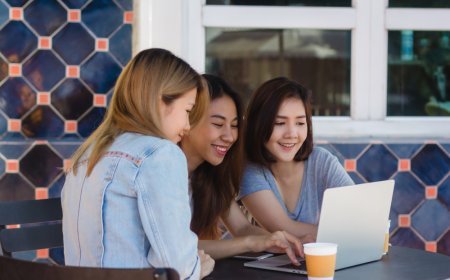 แนวทางการเขียน AI ChatGPT Prompts สร้างแคมเปญจดหมายข่าวโปรโมตการแนะนำสินค้า: เพื่อจูงใจลูกค้าปัจจุบันให้แนะนำต่อ