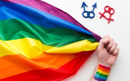 ออกแบบกราฟิกสื่อสังคมเพื่อแสดงความมุ่งมั่นของบริษัทในการสนับสนุนความหลากหลายทางเพศและความเท่าเทียม