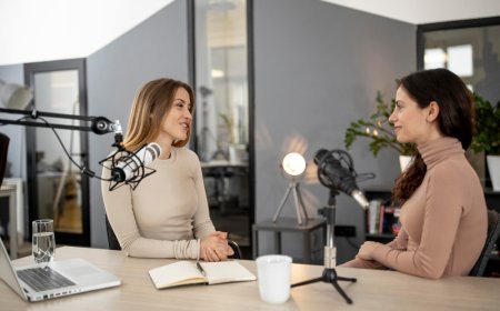 วิธีสร้าง AI ChatGPT Prompts สร้างกลยุทธ์เนื้อหา Podcast: สัมภาษณ์ลูกค้าที่บันทึกผลสำเร็จที่โดดเด่น