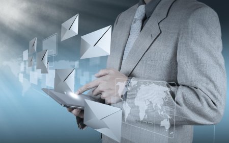 คำสั่ง AI ChatGPT Prompts ร่างเนื้อหาอีเมล์ข่าวสาร: ความรู้และบทความนำทางในอุตสาหกรรม