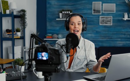 วิธีสร้าง AI ChatGPT Prompts กลยุทธ์สร้างเนื้อหา Podcast: การนำเสนอเทคโนโลยีการตลาดสุดล่าสุดสู่ประโยชน์ของสินค้าหรือบริการของเรา