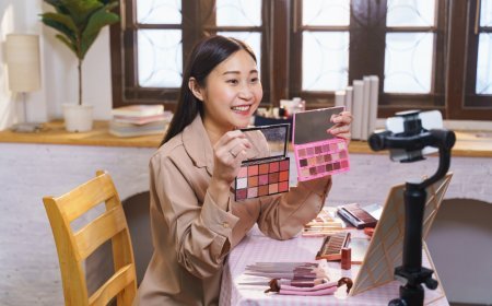 คำสั่ง AI ChatGPT Prompts แผนกลยุทธ์การสร้างเนื้อหา YouTube เน้น How-To Tutorials และการนำเสนอผลิตภัณฑ์ เพื่อเสริมความเชี่ยวชาญให้กับบริษัท