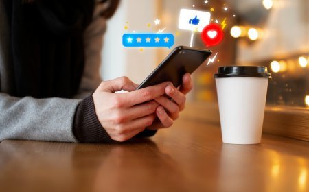 ตัวอย่าง AI ChatGPT Prompts โพสต์บนเฟซบุ๊ค: ถามคำถามเกี่ยวกับสินค้า/บริการ เริ่มการสนทนาและสร้างความสนใจ