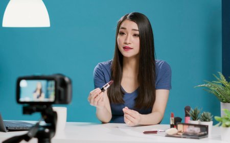 การสร้าง AI ChatGPT Prompts เชิญชวนร่วมรับชมการถาม-ตอบสด: พบกับผู้สร้างและผู้เชี่ยวชาญของสินค้าหรือบริการ